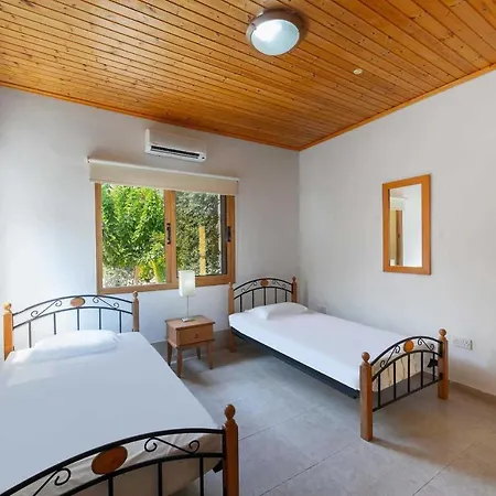 Villa Androulla *