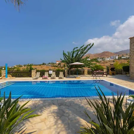 Villa Androulla *