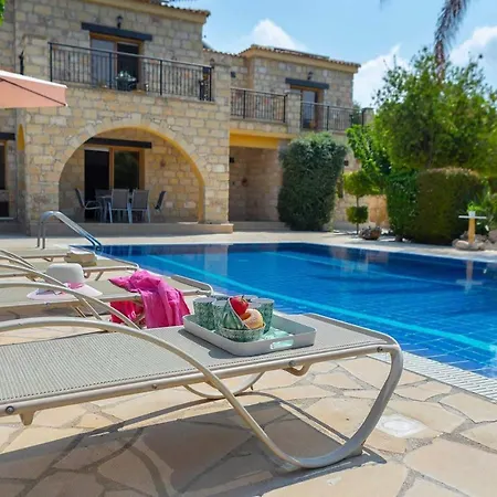 Villa Androulla *